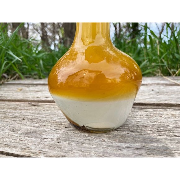 Vintage Art Glass Ruffle Vase Butterscotch Carmel White Swirl - Picture 16 of 16